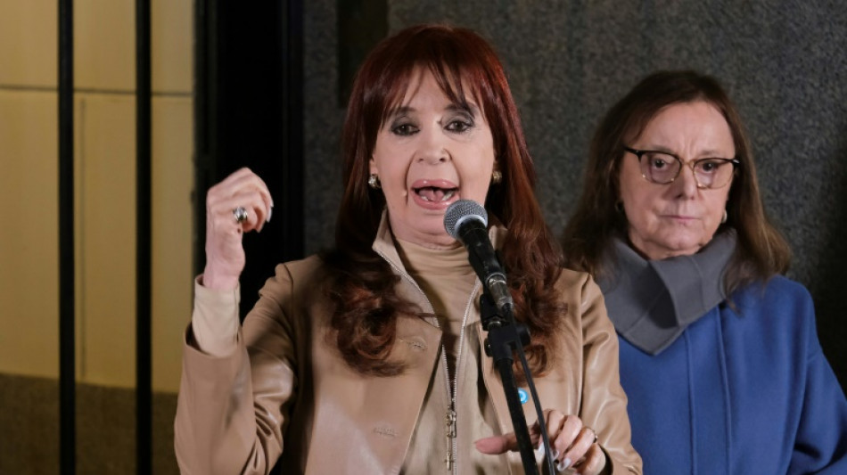 Argentine: la Cour suprême confirme peine de prison et inégibilité pour l'ex-présidente Kirchner