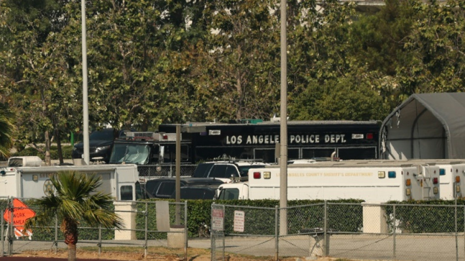 Tres policías mueren en una explosión en centro de entrenamiento en Los Ángeles
