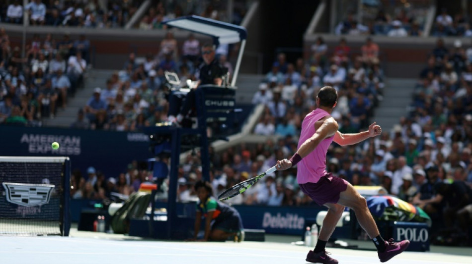 Alcaraz tumba a Rinderknech y desembarca en cuartos del US Open