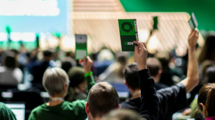 Mehr Klimaschutz und soziale Gerechtigkeit - Grüne für Klimageld und Neun-Euro-Ticket