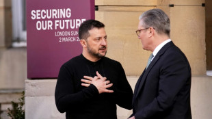 Zelensky entour&eacute; par ses alli&eacute;s europ&eacute;ens, apr&egrave;s son clash avec Trump