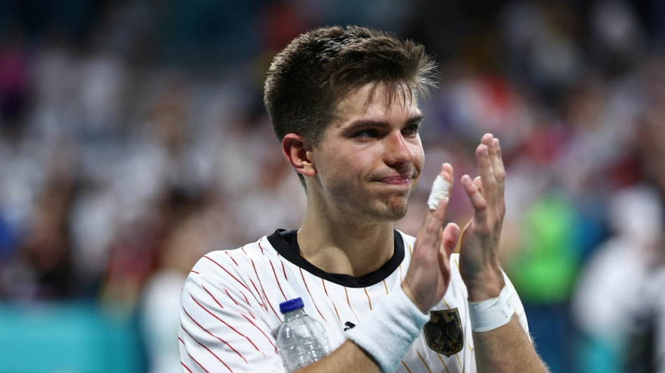 Uscins fordert "Leistungssteigerung" f&uuml;r schwere EM-Gruppe