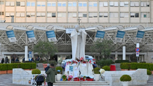 El papa Francisco pas&oacute; una noche "tranquila" tras 21 d&iacute;as hospitalizado