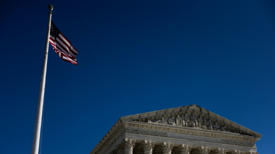 Corte Suprema de EEUU permite a Trump revocar la protecci&oacute;n legal a m&aacute;s de 500.000 migrantes