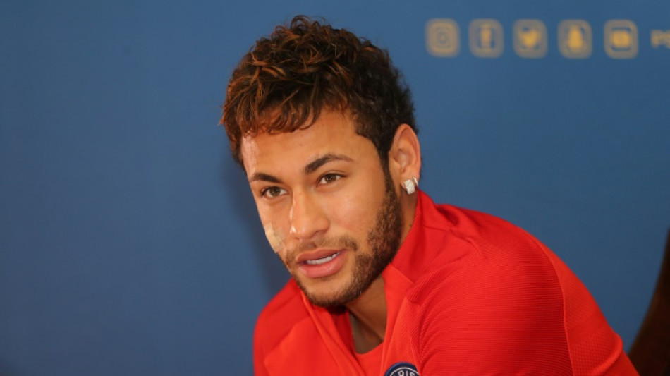 Sede do PSG foi alvo de buscas em meados de fevereiro pela contrata&ccedil;&atilde;o de Neymar
