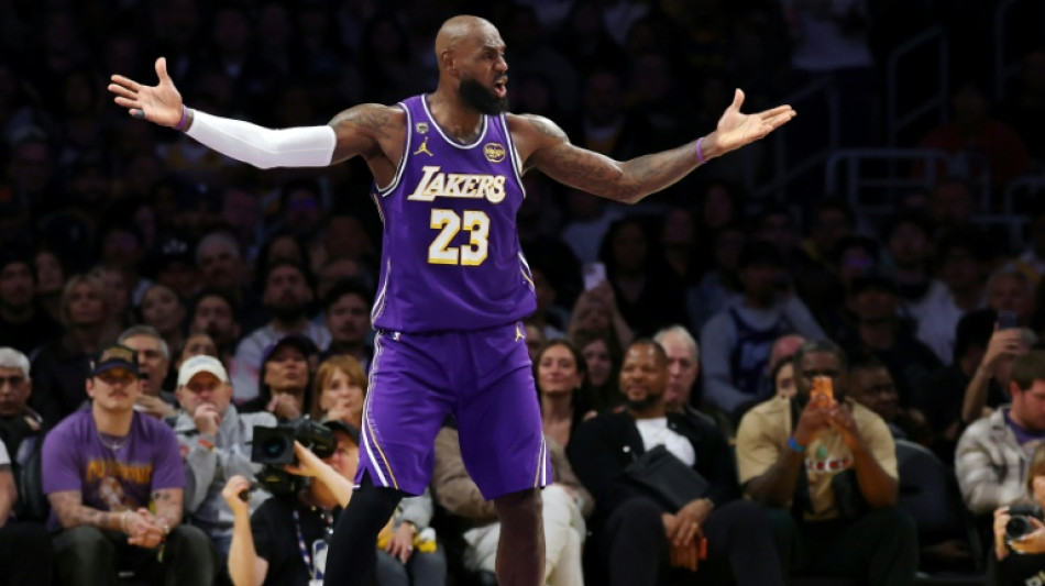 Los Rockets aprietan a los Lakers y Cunningham no deja morir a los Pistons