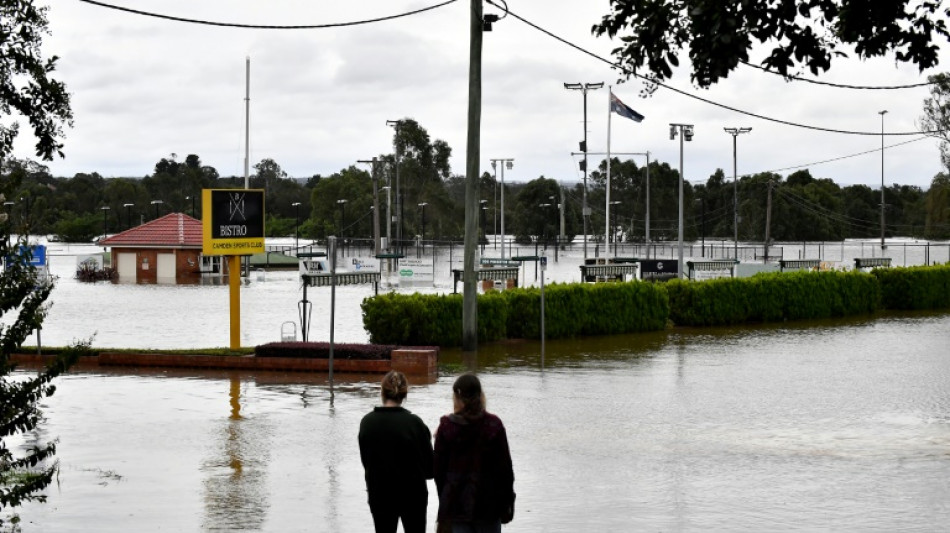 Inondations en Australie: le bilan s'&eacute;l&egrave;ve &agrave; 20 morts, des milliers d'habitants contraints d'&eacute;vacuer &agrave; Sydney