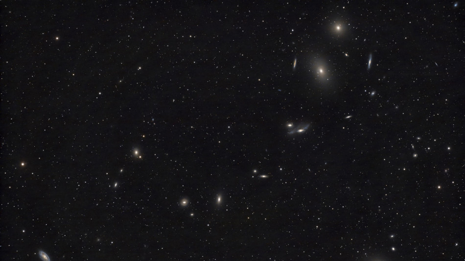 L'espansione dell'universo sta rallentando e non accelerando