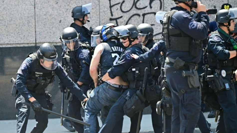 Nach Entsendung von Nationalgarde erneut Proteste in L.A. gegen Trumps Abschiebepolitik