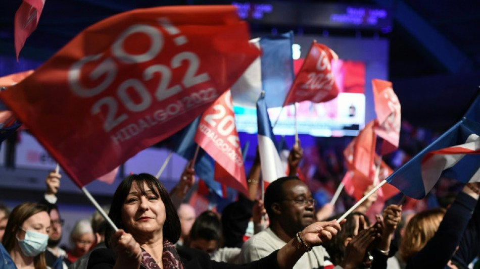 Los rivales de Macron por la presidencia en Francia buscan el impulso decisivo