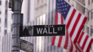 Wall Street crolla, Dj -1,73%, Nasdaq -3,04%