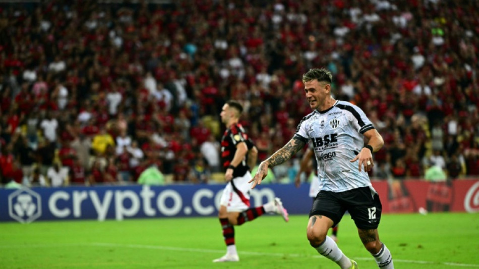 Flamengo perde para Central Córdoba (2-1) no Maracanã pela 2ª rodada da Libertadores