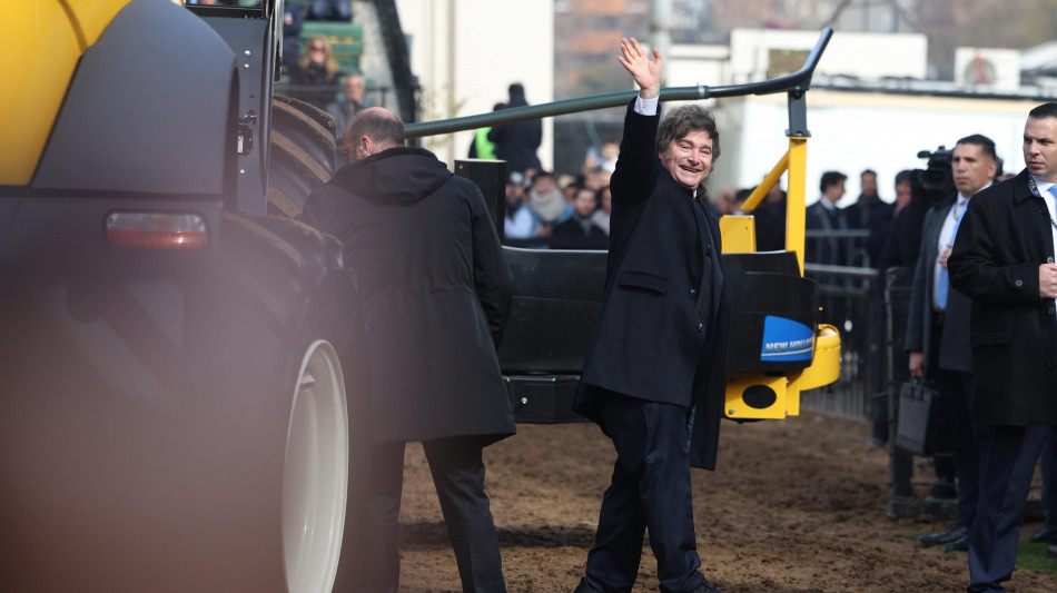 Milei annuncia il taglio dei dazi sulle esportazioni agricole