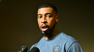 Kimpembe deixa PSG ap&oacute;s 20 anos e assina com Qatar SC