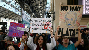 Governo Milei sofre rev&eacute;s judicial por cortes de fundos para universidades