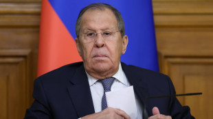 Lavrov, uso assett russi per Kiev è inganno e rapina