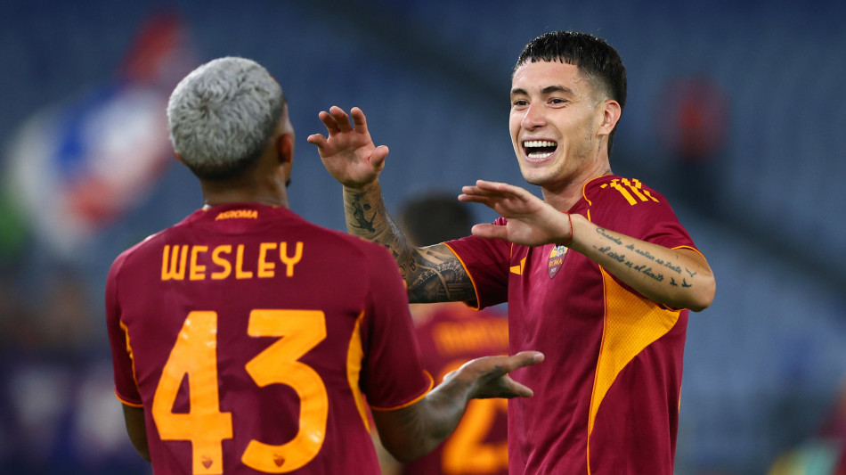 Calcio: Roma; Wesley salta il derby, convocato Hermoso