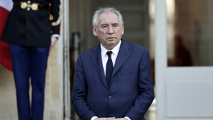 Bayrou lance la concertation sur les retraites, ses modalit&eacute;s d&eacute;j&agrave; disput&eacute;es