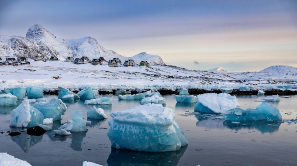 Au Groenland, la glace a fondu 17 fois plus vite que la moyenne en mai (r&eacute;seau WWA)