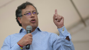 Kolumbiens ELN-Rebellen verk&uuml;nden Feuerpause f&uuml;r Pr&auml;sidentenwahl
