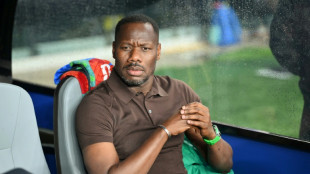 Senegal anuncia demiss&atilde;o do t&eacute;cnico Pape Thiaw