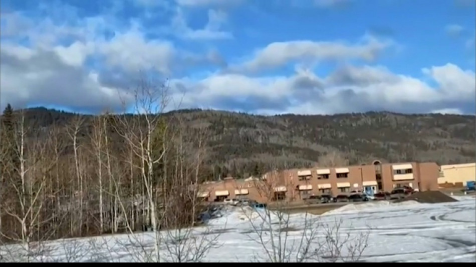 Canad&aacute; est&aacute; de luto por nueve muertos en tiroteo en una escuela y residencia 