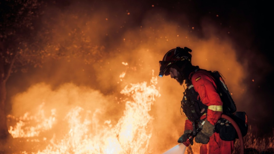 Inc&ecirc;ndios colocam Espanha em 'situa&ccedil;&atilde;o dram&aacute;tica' e obrigam a deslocamentos na Fran&ccedil;a