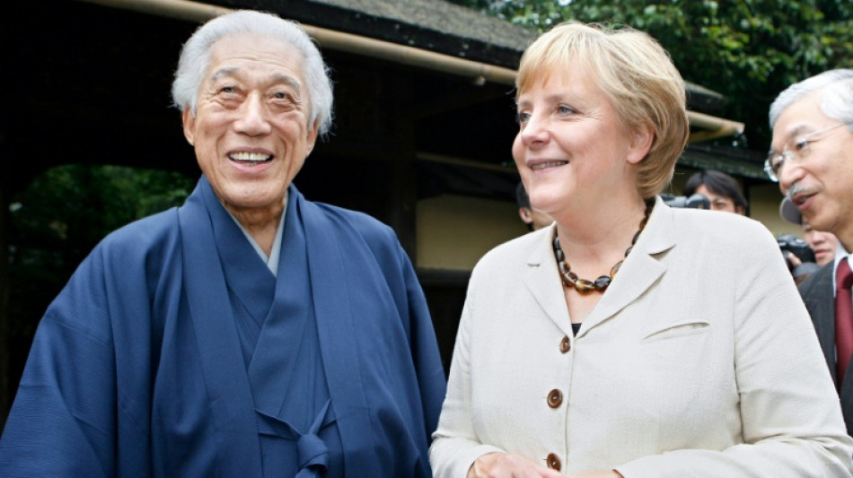 El gran maestro del té, el japonés Sen Genshitsu, muere a los 102 años