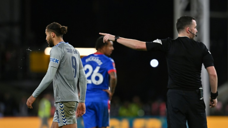 Crystal Palace e Everton empatam e far&atilde;o 'replay' na Copa da Inglaterra