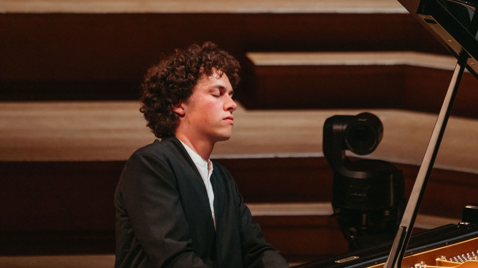 Il pianista olandese Nikola Meeuwsen in concerto all'Accademia di Imola