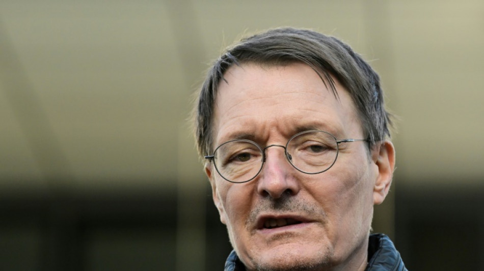 Lauterbach h&auml;lt bestimmte Kliniken f&uuml;r verzichtbar