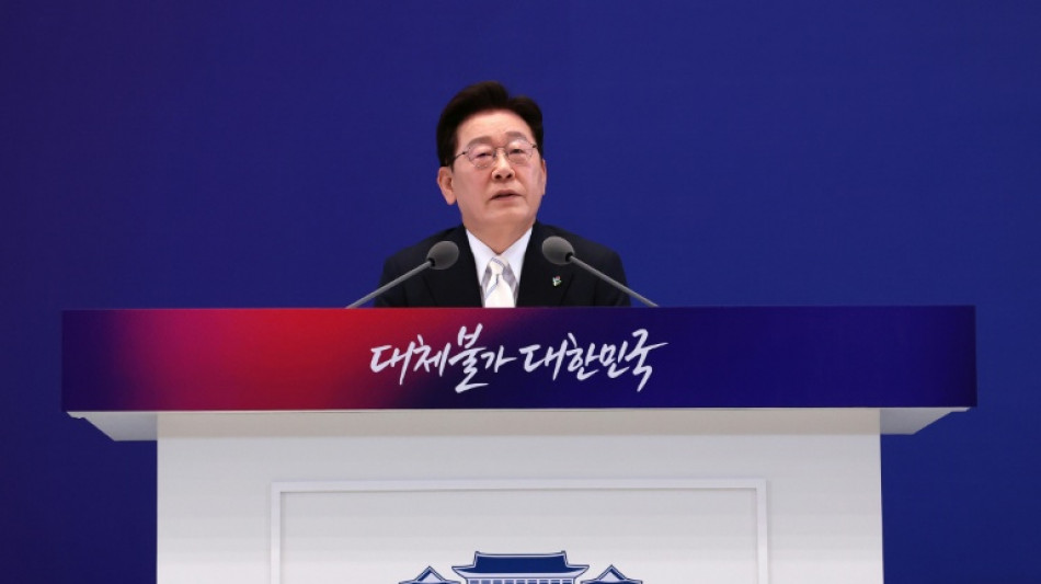 South Korea should not give up on North's denuclearisation: president