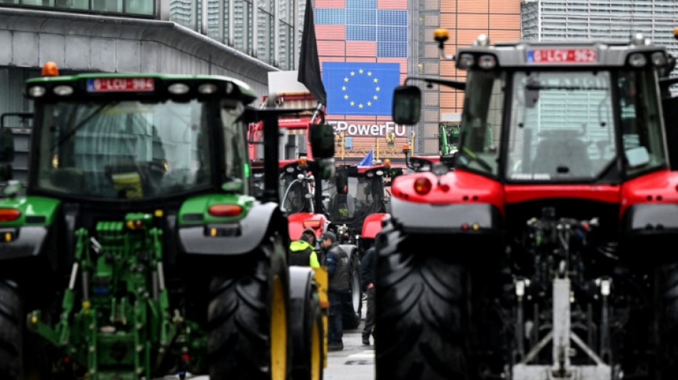 Tracteurs en force &agrave; Bruxelles, les 27 pr&ecirc;ts &agrave; r&eacute;viser la PAC