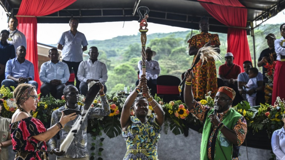 Colombie: la premi&egrave;re vice-pr&eacute;sidente afrodescendante du pays visite son village natal
