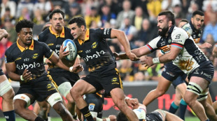 Brumbies battle the odds in Super Rugby playoff against Hurricanes