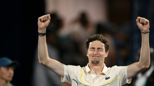 Humbert continues fine final form to clinch Dubai ATP