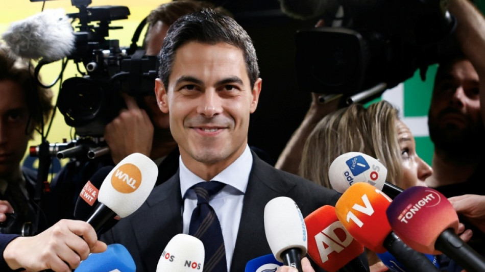 Projeções apontam vitória do partido de centro D66 nas eleições dos Países Baixos