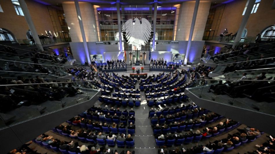 Bundestag stimmt &uuml;ber Chancen-Aufenthaltsrecht und Pflegepersonal in Kliniken ab