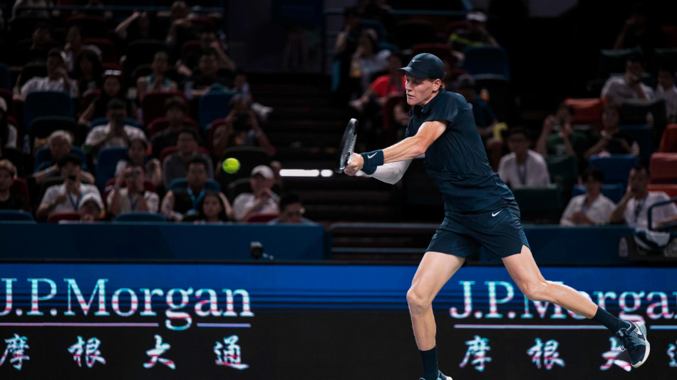 Tennis: Sinner batte Altmaier e avanza a Shanghai
