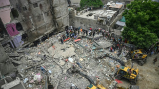 Pakistan: au moins huit morts dans l'effondrement d'un immeuble