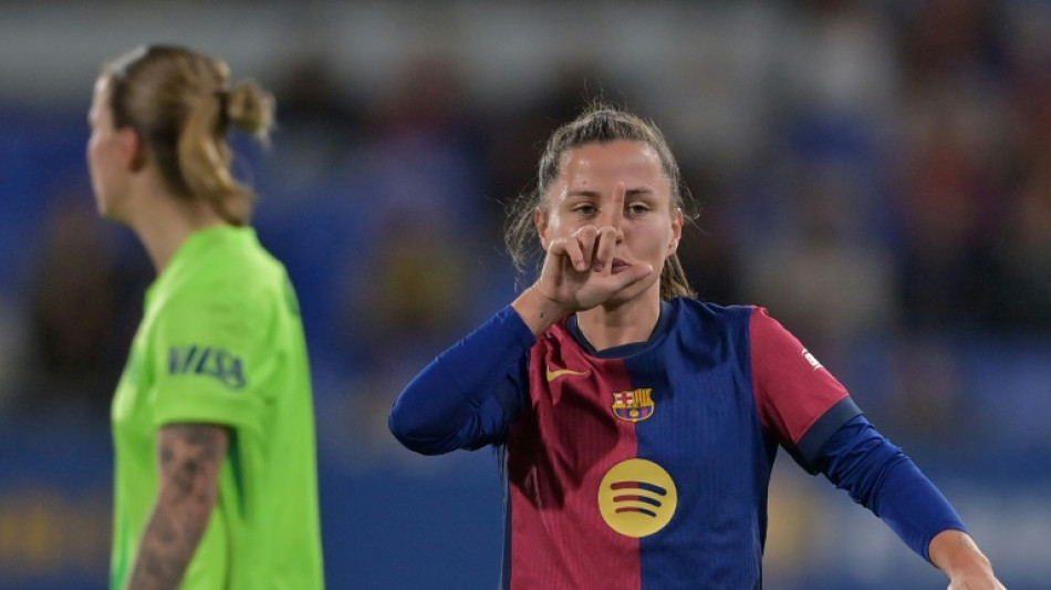 Bar&ccedil;a volta a golear Wolfsburg (6-1) e vai &agrave;s semifinais da Champions feminina