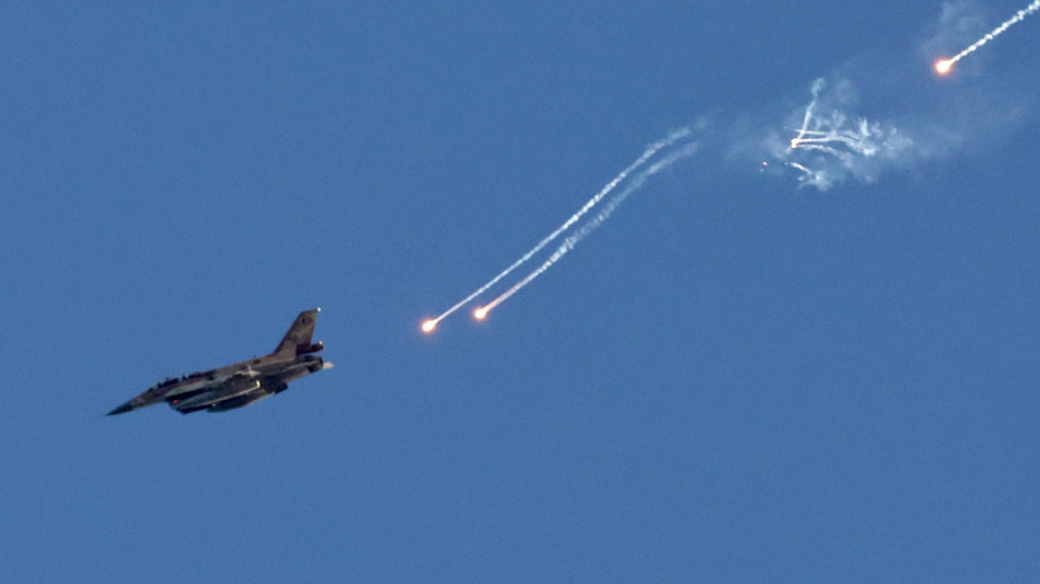 Idf,inflitti gravi danni alle armi pi&ugrave; strategiche siriane