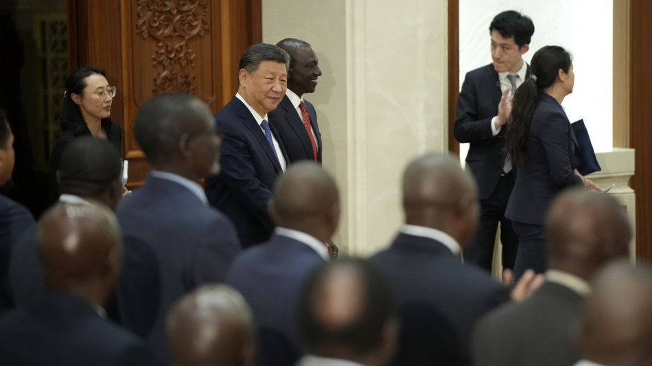 Trump, oggi c'&egrave; stato un incontro con la Cina sui dazi