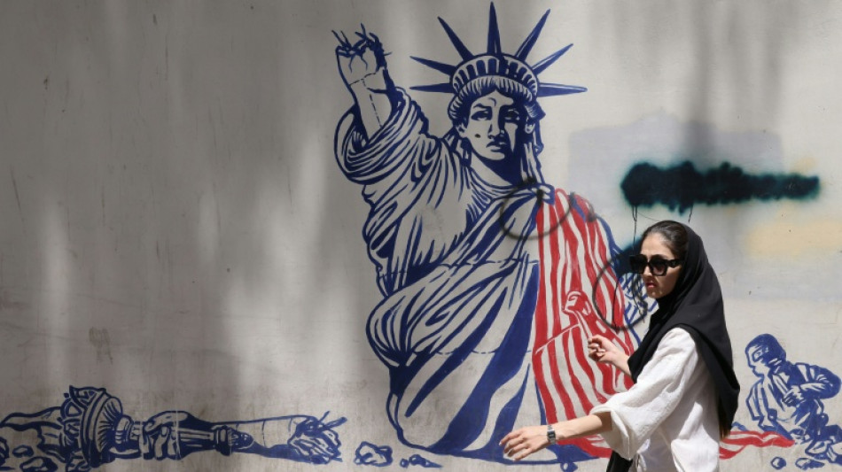 Trump pede modera&ccedil;&atilde;o a Israel enquanto Ir&atilde; desafia EUA