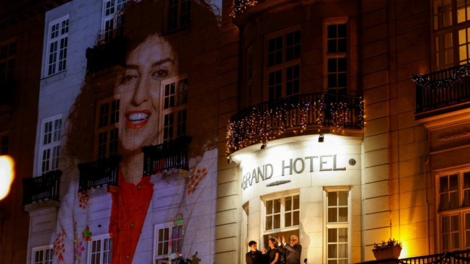 La nobel iraní Narges Mohammadi dice que tiene prohibición "permanente" de salir del país