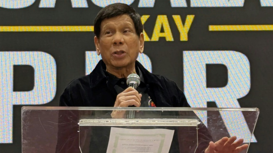 Philippines : transfert vers La Haye de l'ex-pr&eacute;sident Duterte arr&ecirc;t&eacute; pour crimes contre l'humanit&eacute;