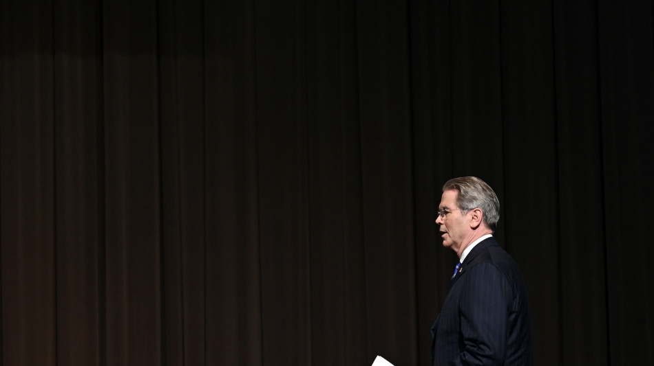 Bessent,con Cina potremmo parlare di petrolio Russia e Iran