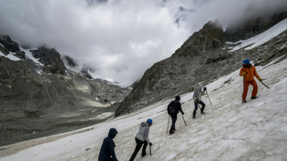 Face &agrave; la crise climatique, l'alpinisme s'adapte et change de voie