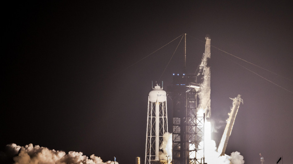 Slitta a domani il lancio della missione spaziale privata Ax-4