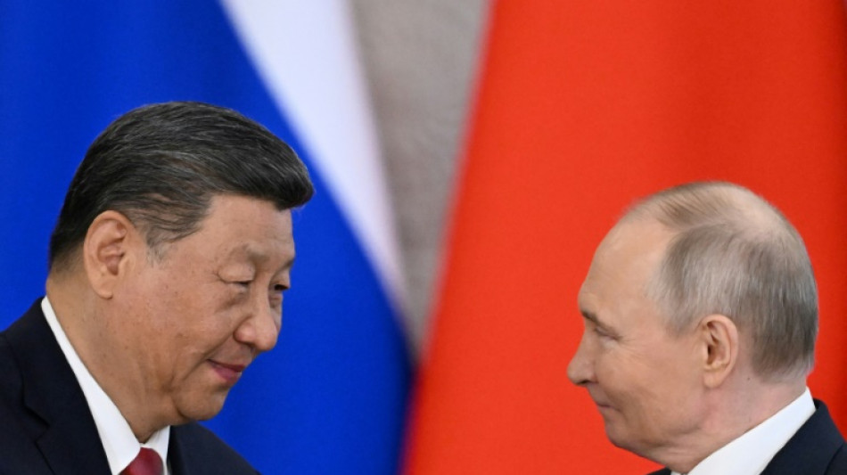 Putin y Xi condenan "firmemente" los ataques israel&iacute;es en Ir&aacute;n, anuncia el Kremlin
